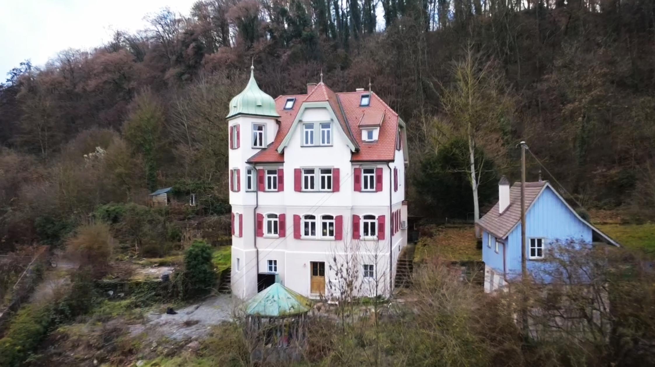 <a href="/stadtvilla-schwabisch-hall/">Stadtvilla Schwäbisch Hall<br>Denkmalgerecht saniert mit nachhaltiger Dämmung</a>